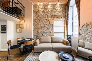 Carole CHARDIGNY - CAROLE CHARDIGNY - ATTIQUE ARCHITECTURE D'INTERIEUR